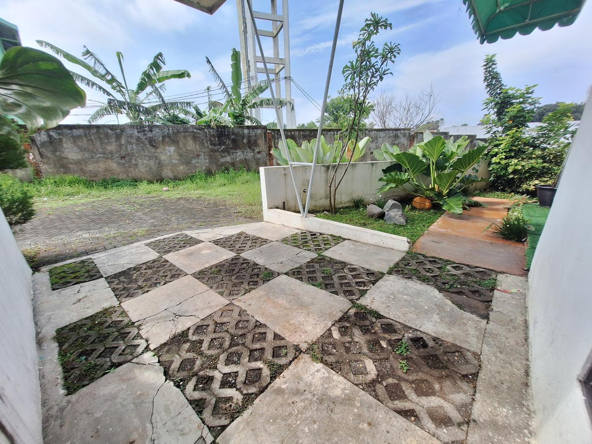 Villa Estetik Di マラン エクステリア 写真